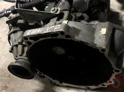 Volkswagen Golf Şanzıman Komple 6ILERI çıkma parça