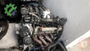 Golf5 1.6 fsi BAĞ BLF 4 civatali komple motor cikma