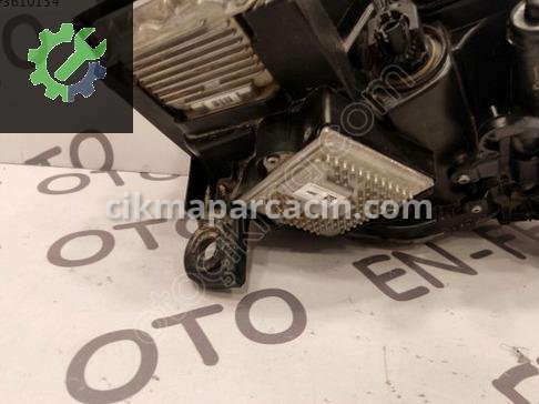 Jeep Cherokee Sol Ön Far 68144709AF çıkma parça
