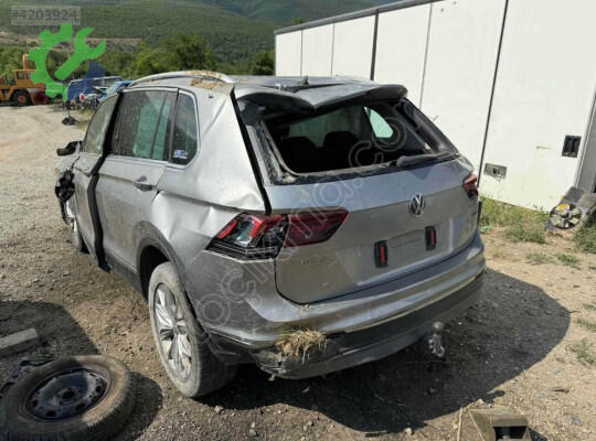 Volkswagen Tiguan Dodik çıkma parça