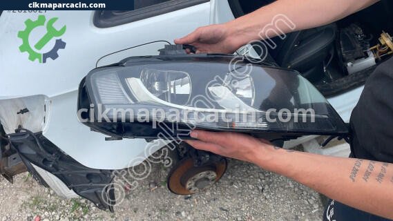 Audi A3 Far çıkma parça