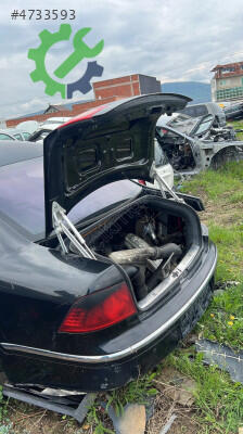 Volkswagen Phaeton Stop çıkma parça