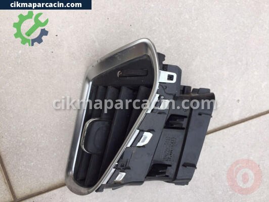 Citroen C4 Havalandırma Izgaraları çıkma parça
