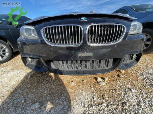 BMW 5 Serisi Tampon Izgarası çıkma parça