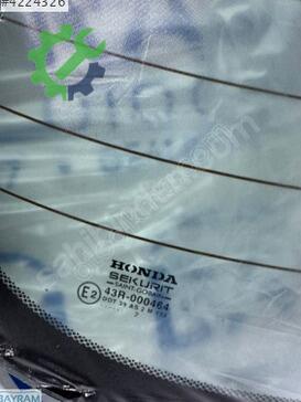 Honda Accord Arka Cam çıkma parça