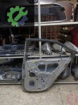 Honda Accord Sağ Arka Kapı çıkma parça