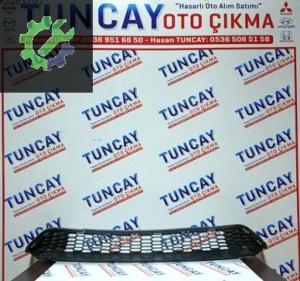 HONDA CİTY ÖN TAMPON ORTA IZGARA 2021-2023 ÇIKMA PARÇA ORJ.