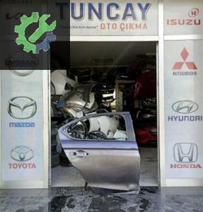 HONDA CİTY SAĞ ARKA KAPI 2020-2022 TEMİZÇIKMA PARÇA ORJİNAL