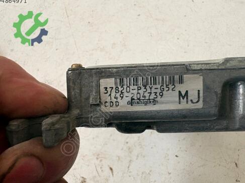 Honda Civic Motor Beyni çıkma parça