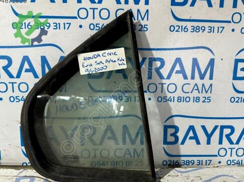 Honda Civic Sağ Arka Kelebek Camı çıkma parça