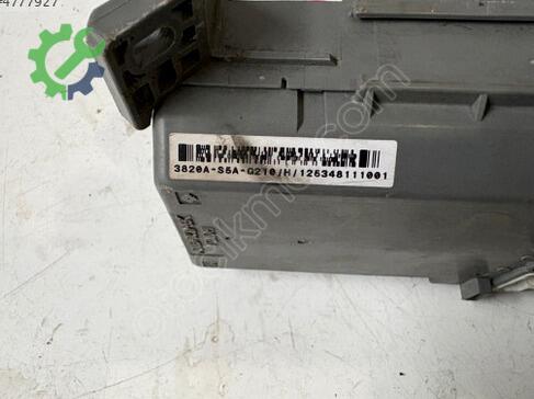 Honda Civic İç Sigorta Kutusu çıkma parça