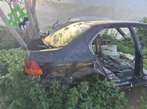 Honda Civic Arka Tavan Sökme Çıkma