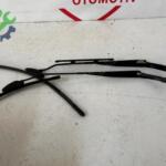 Honda Civic Orijinal Çıkma Silecek Kolu
