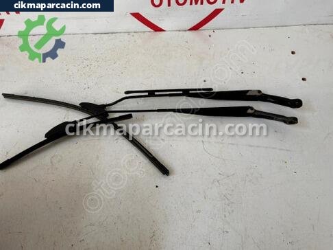 Honda Civic Silecek Kolu çıkma parça