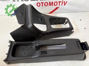 Orta Konsol Honda Civic 1996-2001 Çıkma