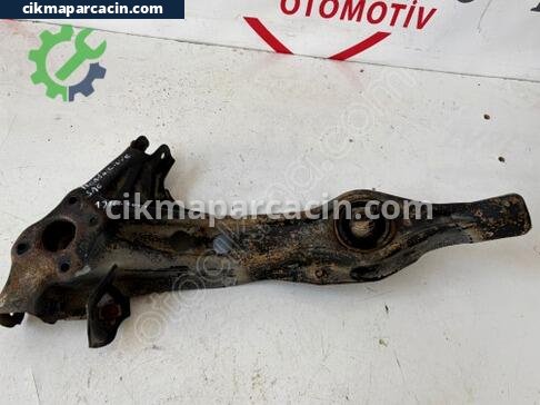 Honda Civic Taşıyıcı çıkma parça