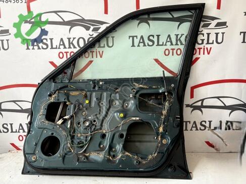 Honda Civic Sağ Ön Kapı çıkma parça