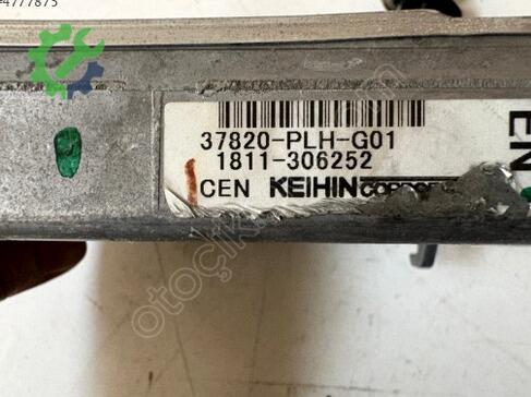 Honda Civic Beyin 37820PLHG01 çıkma parça