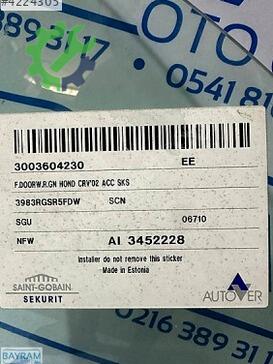 Honda CR-V Sağ Ön Kapı Camı çıkma parça
