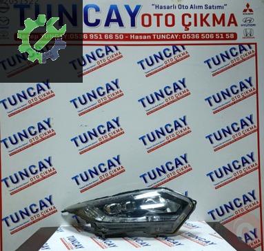 Honda HR-V Sağ Ön Far çıkma parça