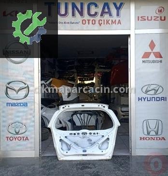 Honda Jazz Bagaj Kapağı çıkma parça
