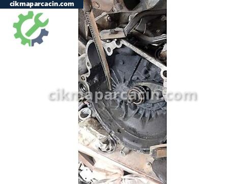 Hyundai Accent Şanzıman Komple çıkma parça