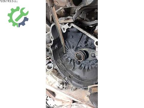 Hyundai Accent Şanzıman Komple çıkma parça
