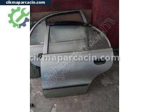 Hyundai Accent Kapı çıkma parça