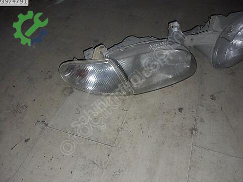 Hyundai Accent Ön Far çıkma parça