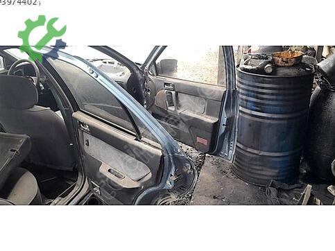 Hyundai Elantra Kapı çıkma parça