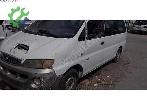 Hyundai Starex Çamurluk çıkma parça