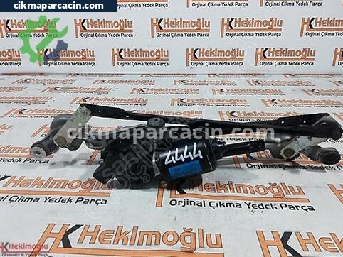 Hyundai Accent Ön Silecek Motoru çıkma parça