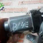 HYUNDAİ ACCENT BLUE CAM MOTORU SAĞ ÖN 824600U000 2011-2019