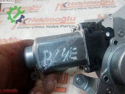 Hyundai Accent 824600U000 çıkma parça