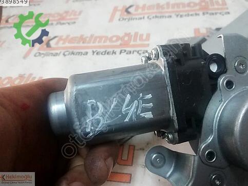 Hyundai Accent 824600U000 çıkma parça