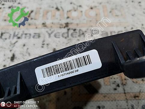 Hyundai Accent 95690 çıkma parça