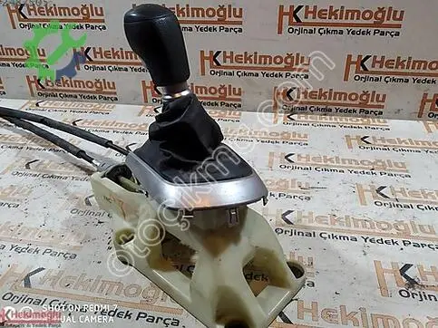 Hyundai Accent Vites Kulesi çıkma parça