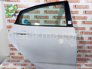 HYUNDAİ ACCENT BLUE SAĞ ARKA KAPI BEYAZ (METALİK) AZ HASARLI