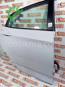 Hyundai Accent Sağ Arka Kapı çıkma parça