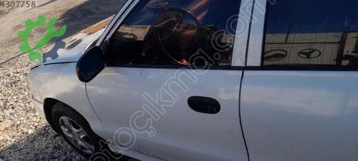 Hyundai Accent Kapı çıkma parça