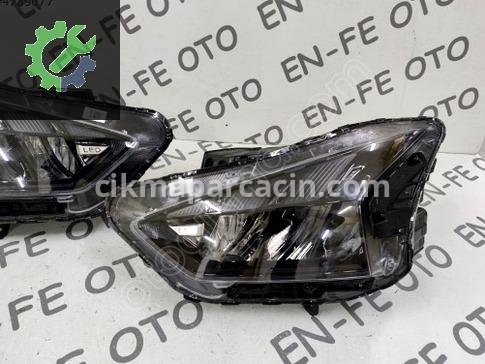Hyundai Bayon Sol Ön Far çıkma parça