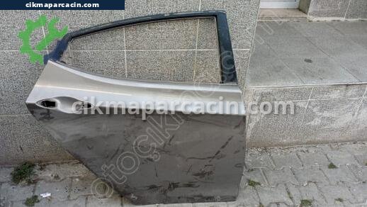 Hyundai Elantra Sağ Arka Kapı çıkma parça