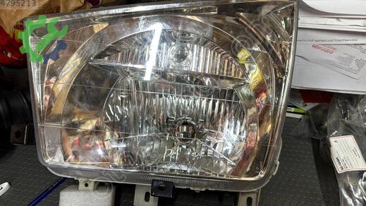 Hyundai HD Sağ Ön Far 92101-56002 çıkma parça