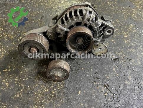 Hyundai HD Şarj Dinamosu çıkma parça