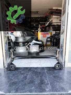Hyundai i20 Arka Dingil 55100-1J000 çıkma parça