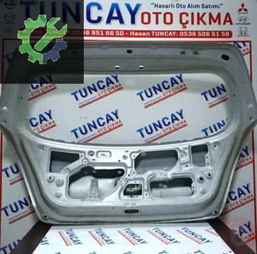 Hyundai i20 Bagaj Kapağı 2008-2014 çıkma parça