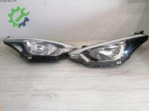 Hyundai I20 2012-2016 Çıkma Far Sağ