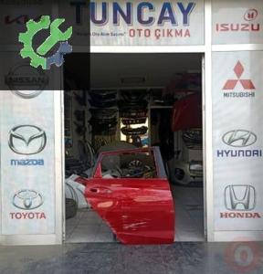 HYUNDAİ İ20 SAĞ ARKA KAPI 2020-2022 ÇIKMA PARÇA