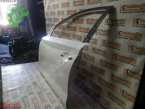 Hyundai i20 Sol Ön Kapı çıkma parça