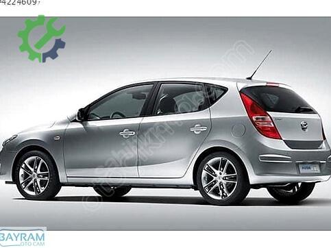 Hyundai i30 Sağ Arka Kelebek Camı çıkma parça